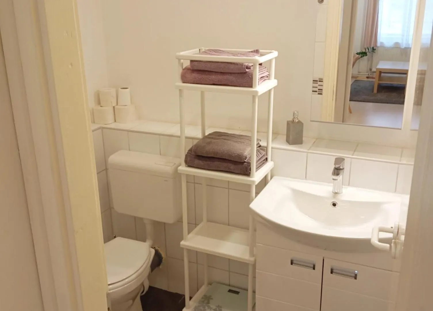 Cozy Studio In Central Budapest Near Ruined Bars Węgry