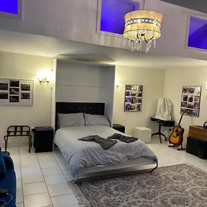 https://studio-flat-annexe.brighton-hotels-england.com