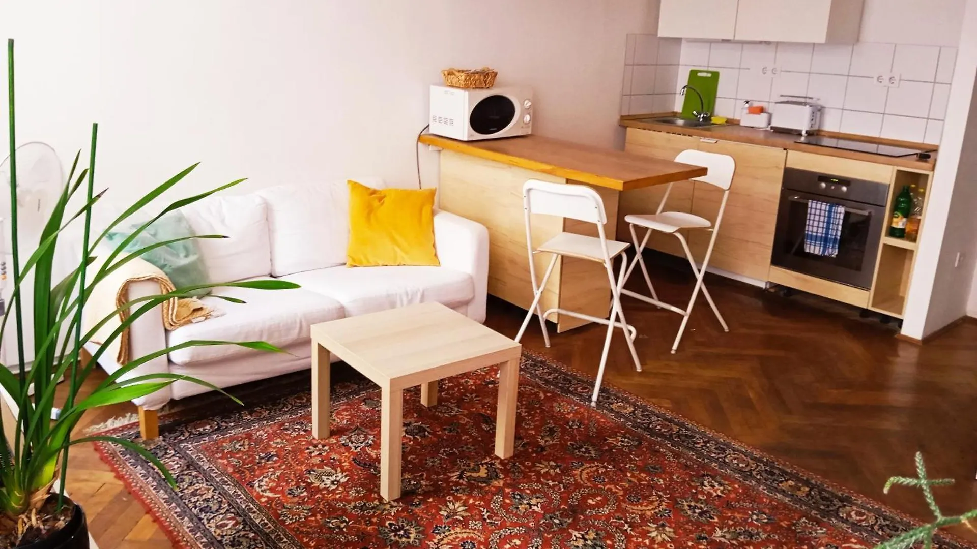 Cozy Studio In Central Budapest Near Ruined Bars Hungary